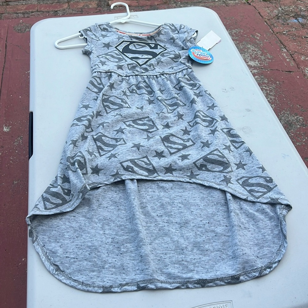 DC SuperHero girls dress size (6/6X)